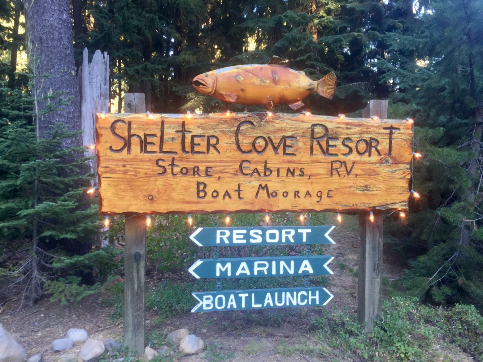 Shelter Cove Resort welcome sign