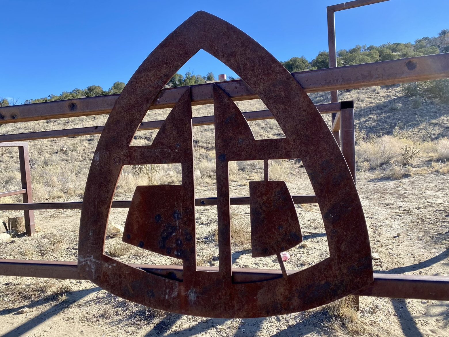 CDT trailhead gate