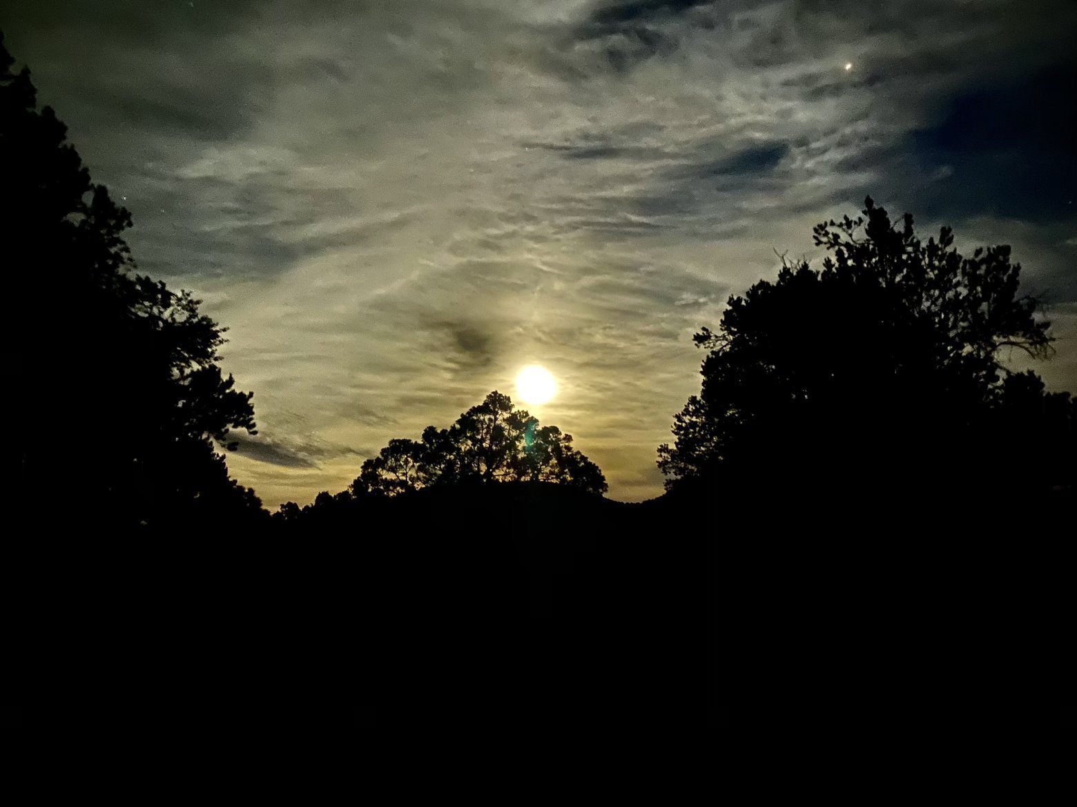 A Halloween moonrise