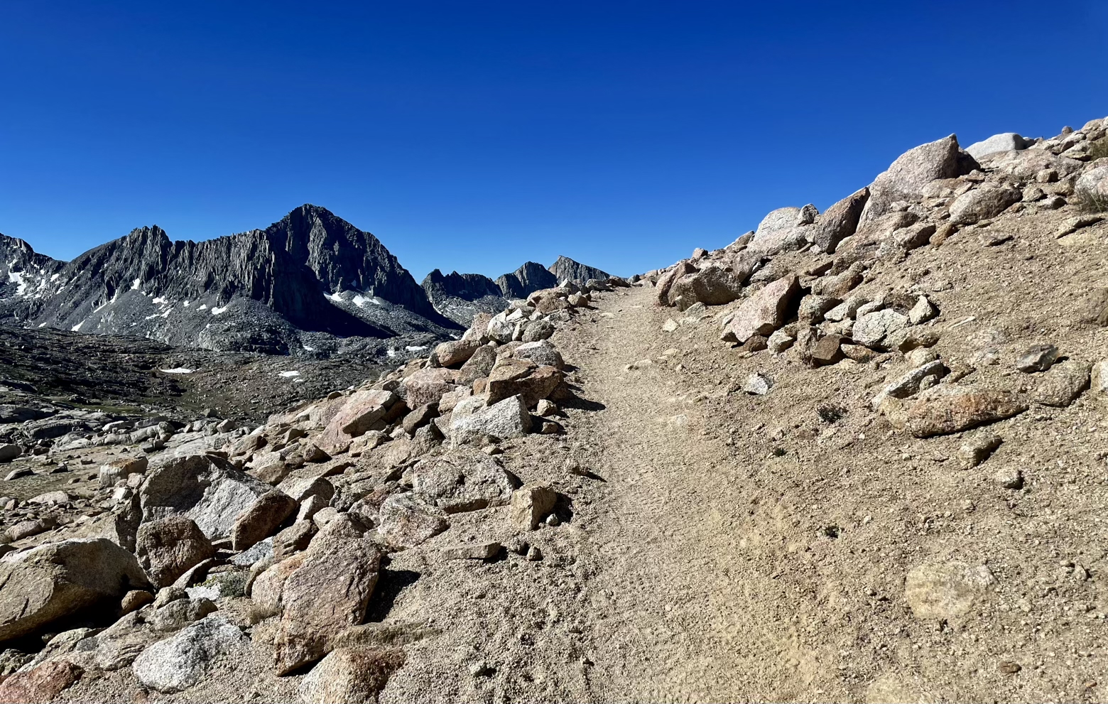 The final switchback to Bishop Pass